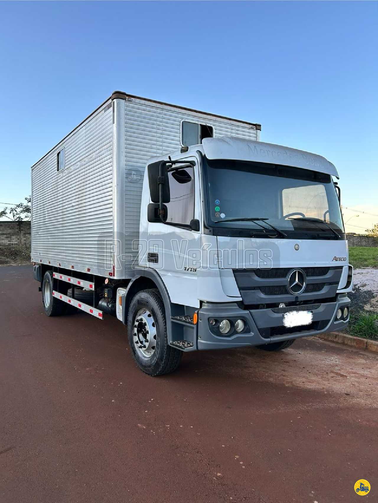 CAMINHAO MERCEDES-BENZ MB 1719 Conjunto Toco 4x2 R29 Caminhões IRACEMAPOLIS SÃO PAULO SP
